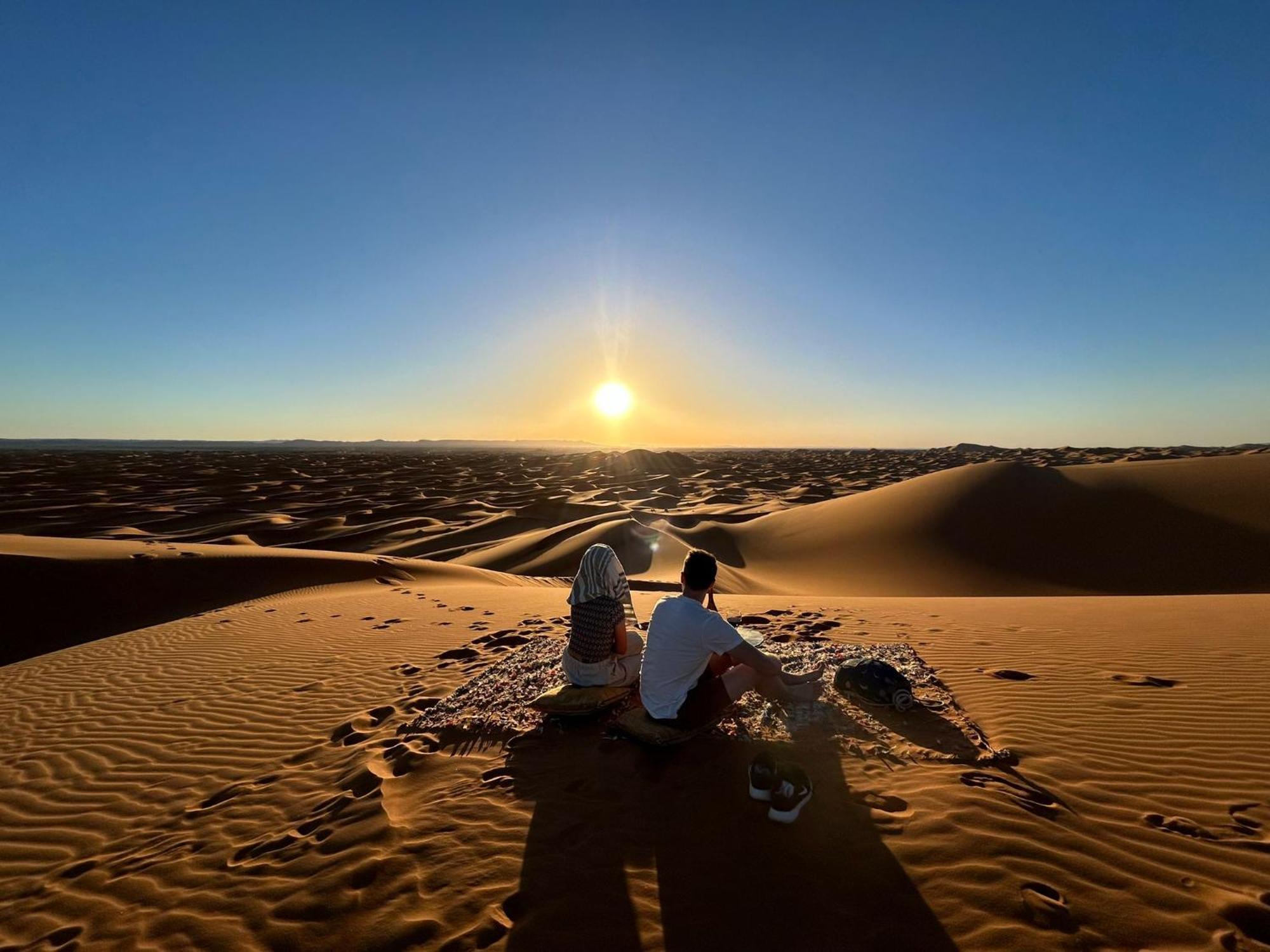 Horaz Merzouga Camp Buitenkant foto