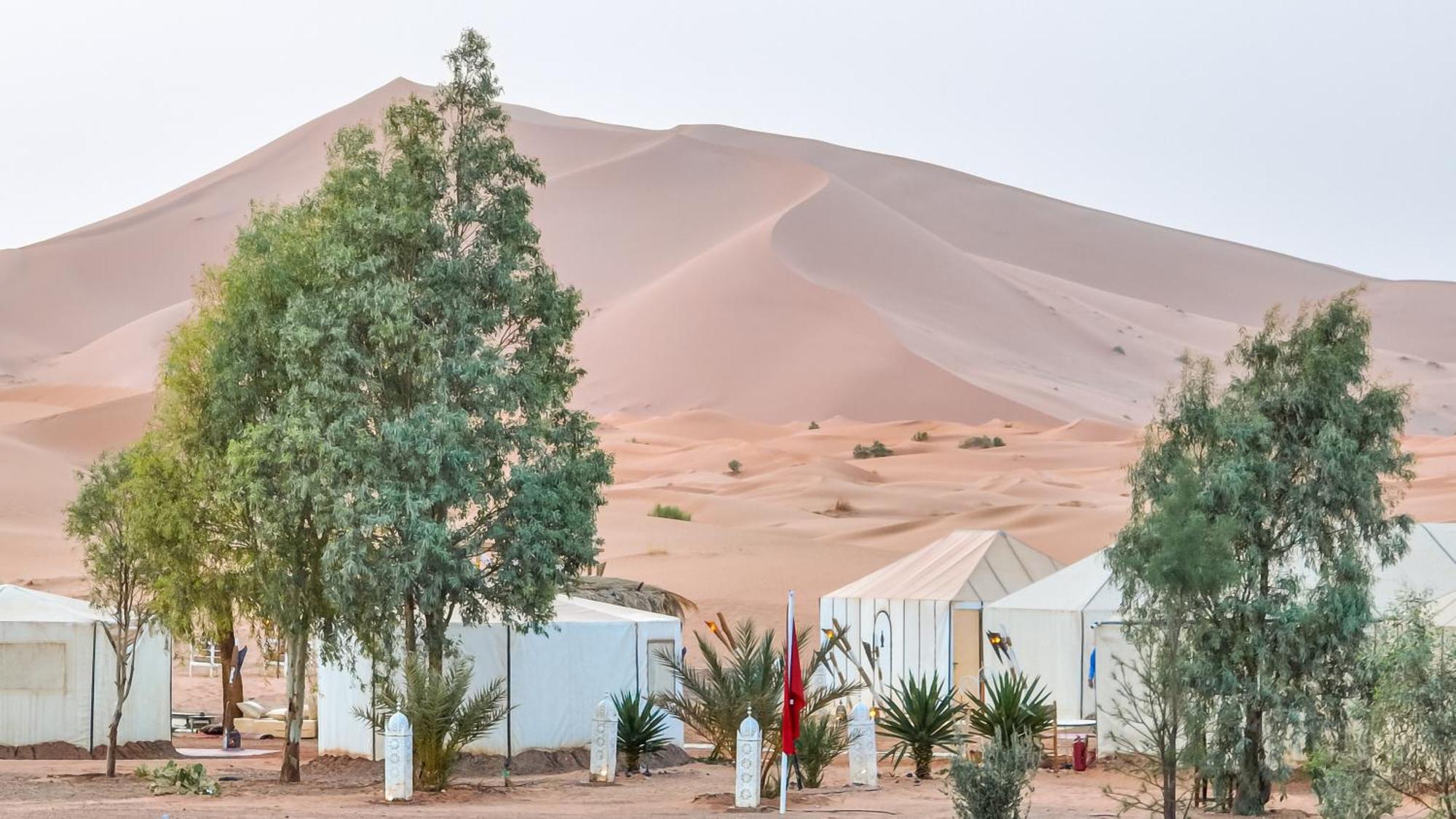 Horaz Merzouga Camp Buitenkant foto