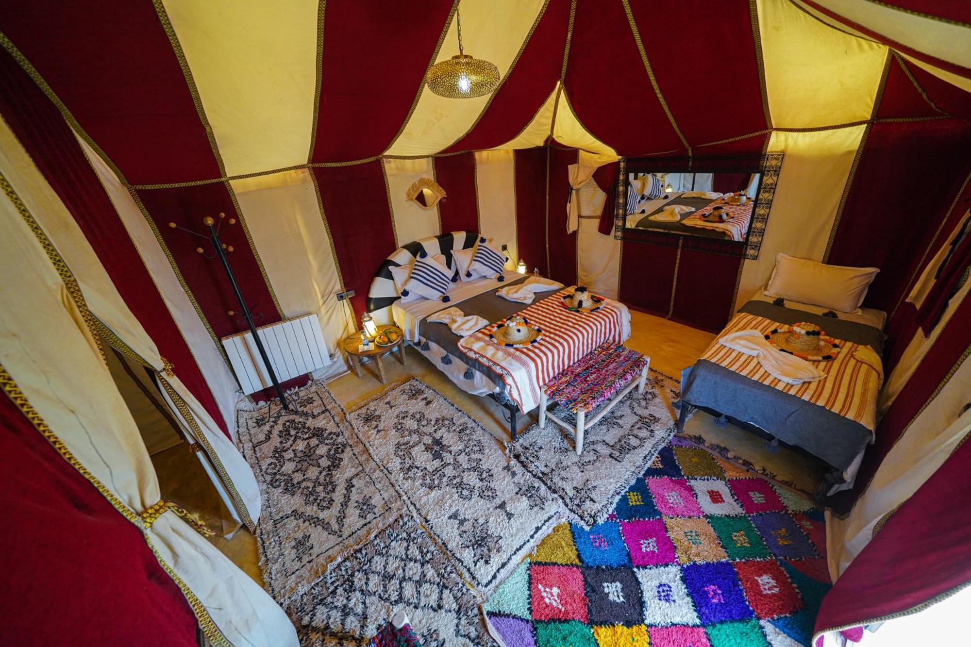 Horaz Merzouga Camp Buitenkant foto