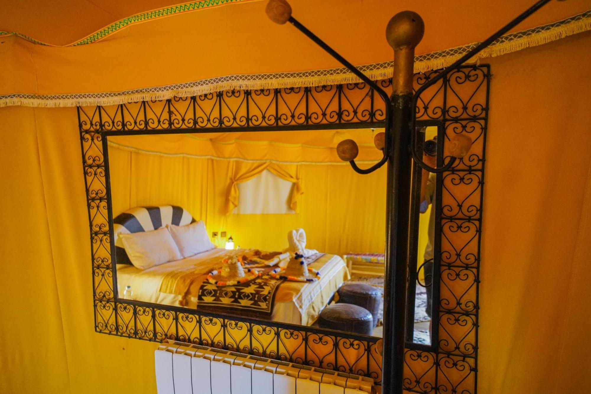 Horaz Merzouga Camp Buitenkant foto