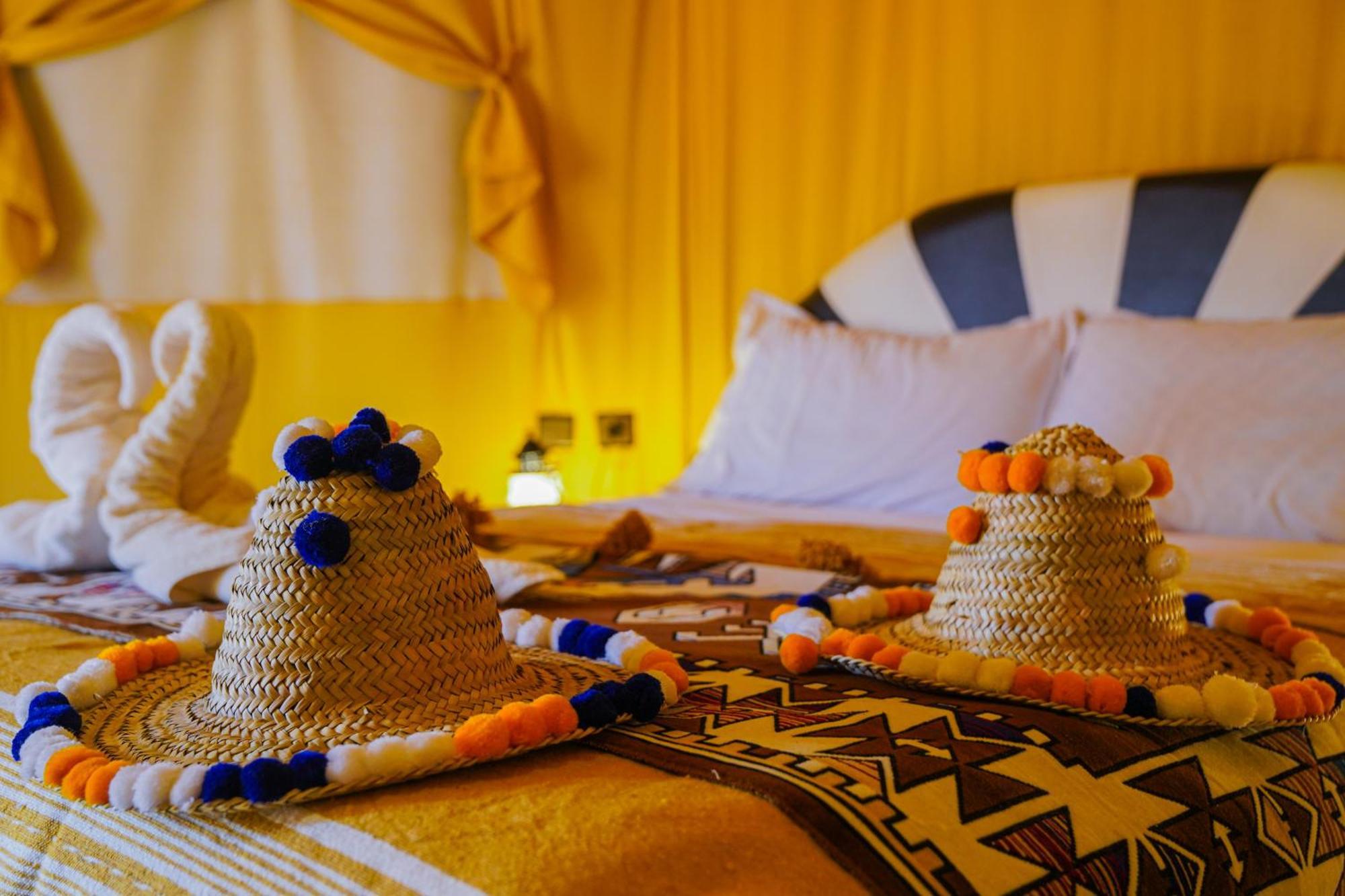 Horaz Merzouga Camp Buitenkant foto