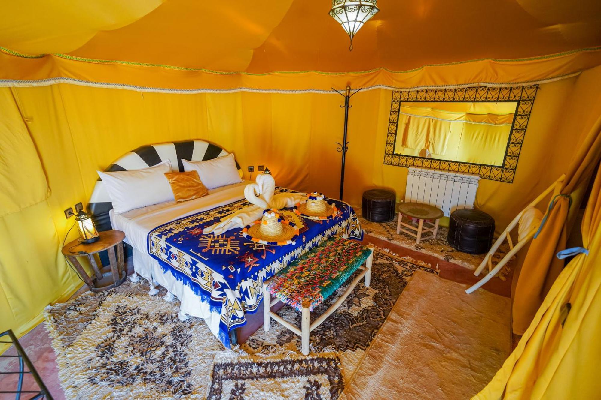 Horaz Merzouga Camp Buitenkant foto