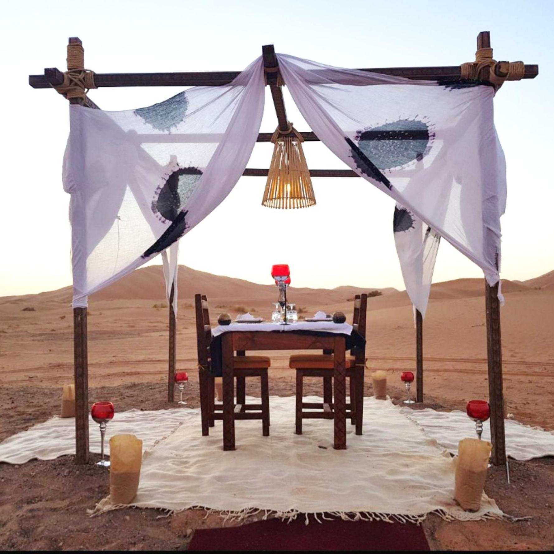 Horaz Merzouga Camp Buitenkant foto